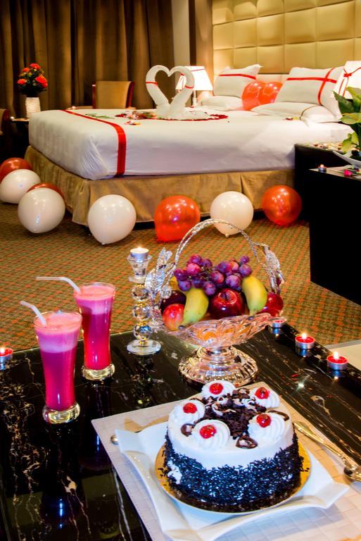 Al Yamama Palace Hotel Suites Riyadh Rom bilde